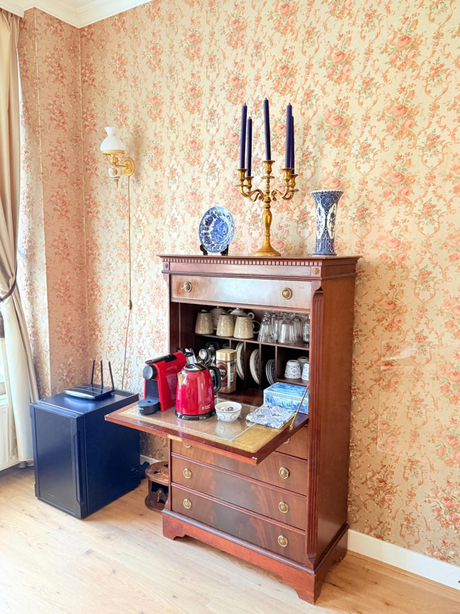 Luxurious Classical Dutch Styled Room In City Centre Of The Hague - Home Stay Kültér fotó